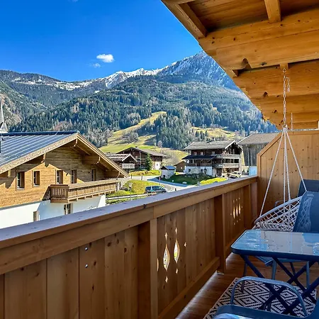 Appartements Bergfried - Inklusive Sommerkarte, Zentral Mit Ausblick Ueber Kaprun, Ski In Ski Out * קפרון