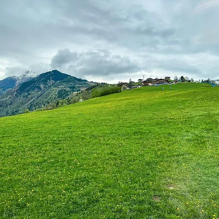 Bergfried Kaprun, Ski-in Ski-out, Sommerkarte Und Panoramablick * Kaprun