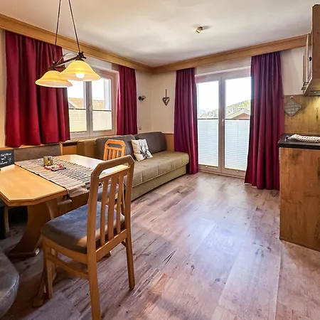 Bergfried Kaprun, Ski-in Ski-out, Sommerkarte Und Panoramablick *