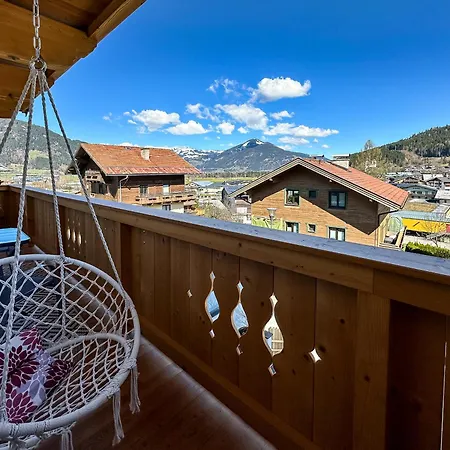 Bergfried Kaprun, Ski-in Ski-out, Sommerkarte Und Panoramablick * Kaprun