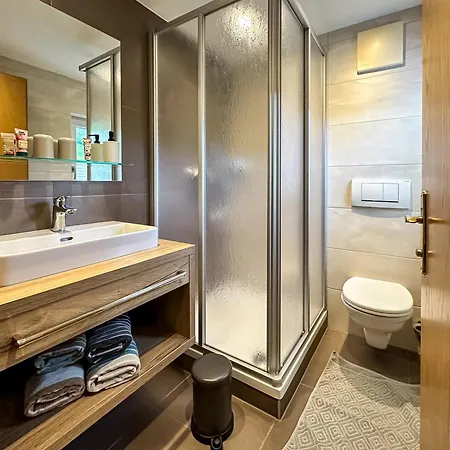 דירה Appartements Bergfried - Inklusive Sommerkarte, Zentral Mit Ausblick Ueber Kaprun, Ski In Ski Out