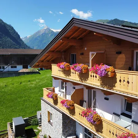 شقة Bergfried Kaprun, Ski-in Ski-out, Sommerkarte Und Panoramablick
