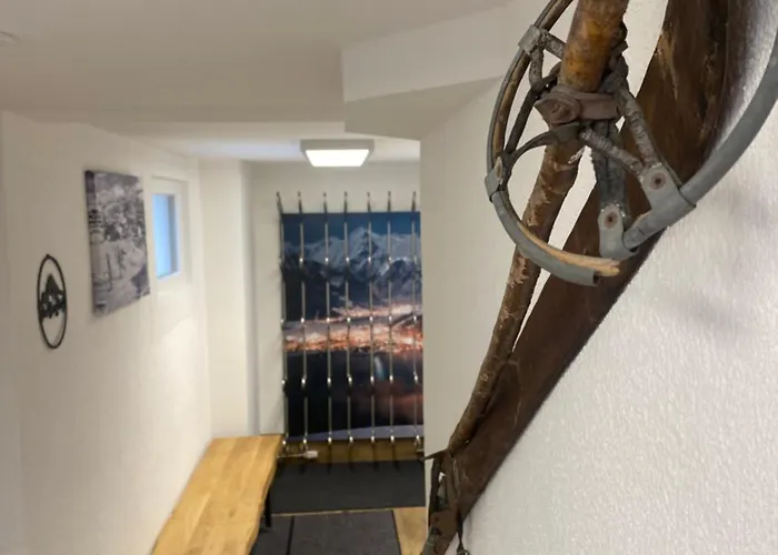 Apartamento Appartements Bergfried - Ski In Ski Out bis ca Mitte oder Ende März, inklusive Sommerkarte, zentral mit Ausblick über Kaprun Kaprun