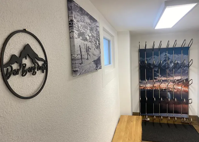 Appartements Bergfried - Ski In Ski Out bis ca Mitte oder Ende März, inklusive Sommerkarte, zentral mit Ausblick über Kaprun * Kaprun