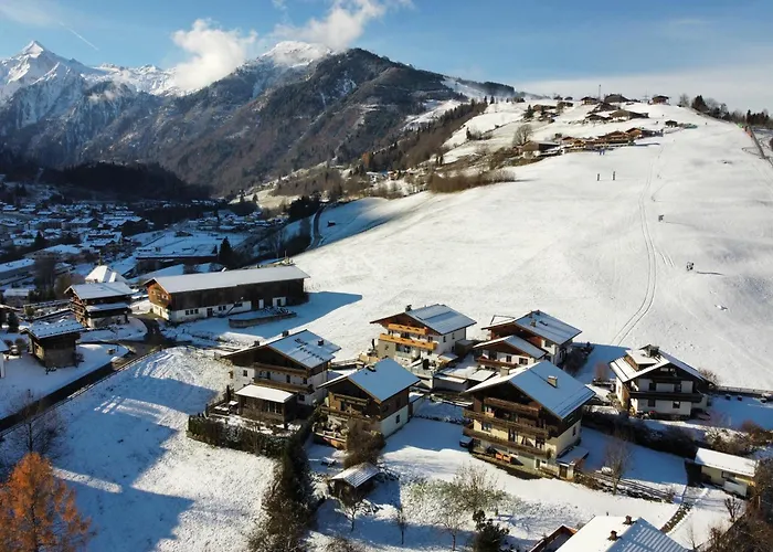 Appartements Bergfried - Ski In Ski Out bis ca Mitte oder Ende März, inklusive Sommerkarte, zentral mit Ausblick über Kaprun Apartamento Kaprun