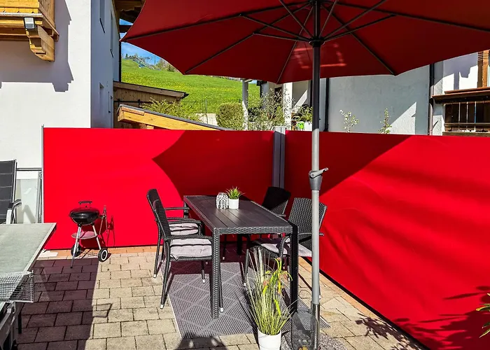 Appartements Bergfried - Ski In Ski Out bis ca Mitte oder Ende März, inklusive Sommerkarte, zentral mit Ausblick über Kaprun *