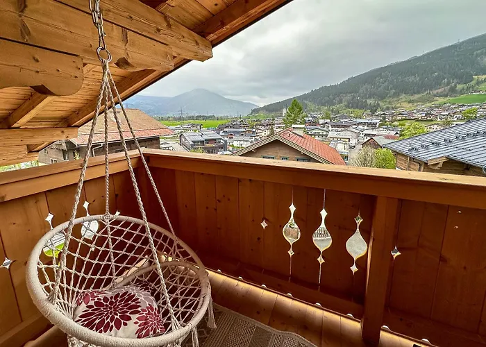 Appartements Bergfried - Ski In Ski Out, Inklusive Sommerkarte, Zentral Mit Ausblick Ueber Kaprun Lejlighed