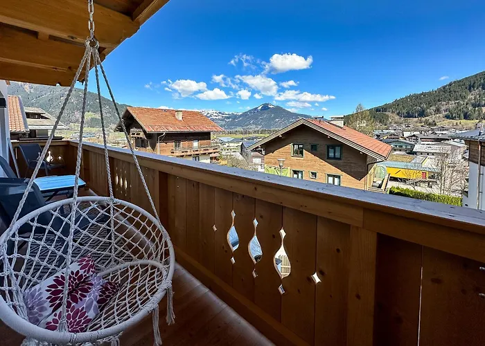 Appartements Bergfried - Ski In Ski Out, Inklusive Sommerkarte, Zentral Mit Ausblick Ueber Kaprun * Kaprun