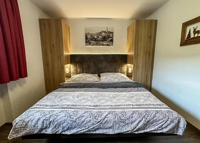 Appartements Bergfried - Ski In Ski Out bis ca Mitte oder Ende März, inklusive Sommerkarte, zentral mit Ausblick über Kaprun * Kaprun