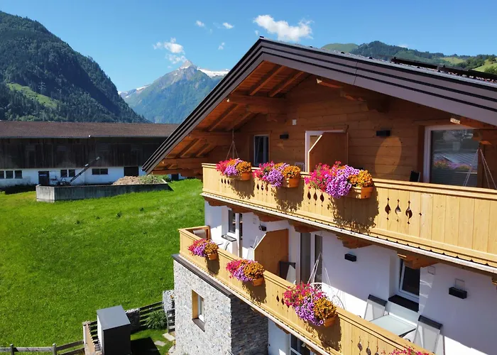 Apartamento Appartements Bergfried - Ski In Ski Out bis ca Mitte oder Ende März, inklusive Sommerkarte, zentral mit Ausblick über Kaprun